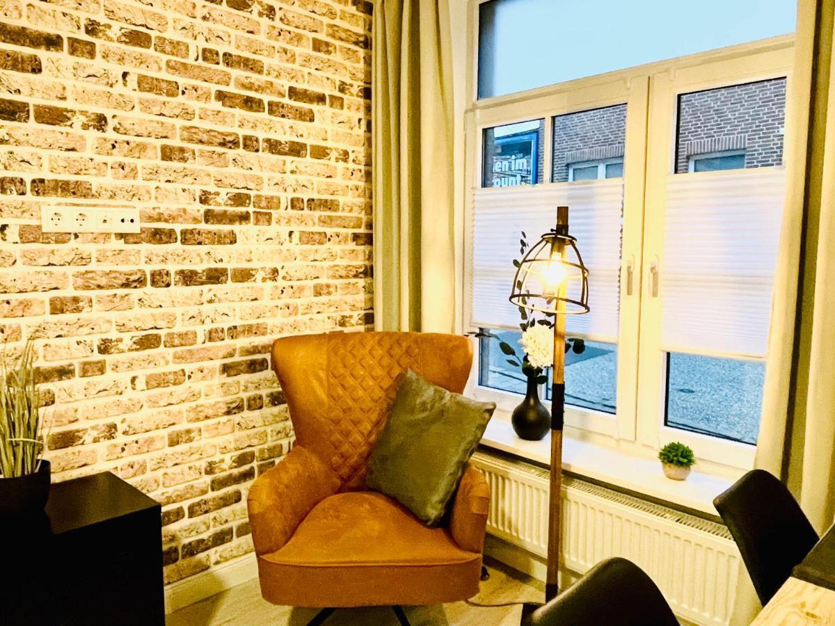 Schoene Ferienwohnungen Teilweise Mit Dachterrasse Im Herzen Von Itzehoe Exteriör bild